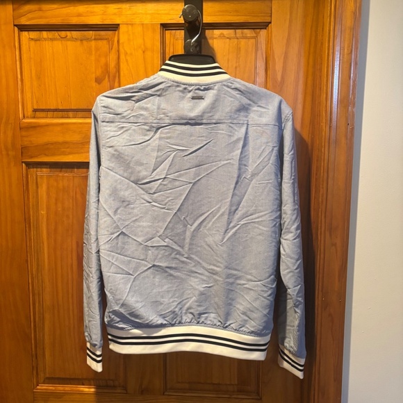 Denim & Flower Men's New Oxford Jacket in Blue Small NWT - Picture 3 of 7